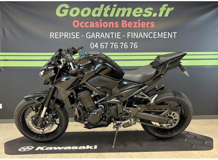 KAWASAKI Z 900 FULL BLACK